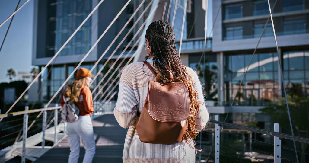 4204b92b0fd01b5a909017a42d565e9722cedd6e 1